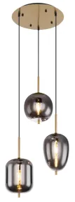Blacky Ø46 Messing Fra Globo Lighting - Den best&aring;r av en rund m&auml;ssingsf&auml;rgad metallplatta, fr&aring;n vilken tre svarta kablar med r&ouml;kf&auml;rgade glasglober i olika former h&auml;nger.