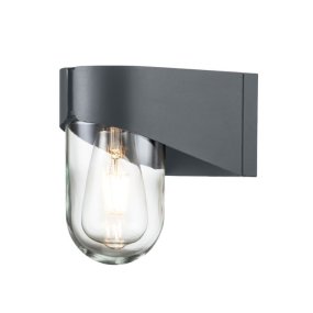 Porto 18cm Grå udendørslampe Fra Elstead Lighting - Tillverkad av rostfritt st&aring;l i gr&aring; finish och glas, erbjuder den en robust och v&auml;dert&aring;lig konstruktion som &auml;r idealisk f&ouml;r fasader, entr&eacute;er och uteplatser.