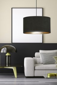Hilde Ø35 Sort Fra Emibig Lighting - Den enkle konstruktion og elegante farvesammens&aelig;tning g&oslash;r Hilde til et alsidigt valg, der passer ind i mange forskellige rum og stilarter.