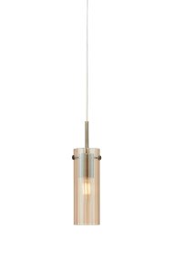 Tibia Ø7 Rav/messing vindueslampe Fra Markslöjd - Vinduslampe med cylindrisk form, riflet ravfarvet glas og elegante messingdetaljer - et varmt og dekorativt design, der giver et blødt, atmosfærisk skær i vinduet.