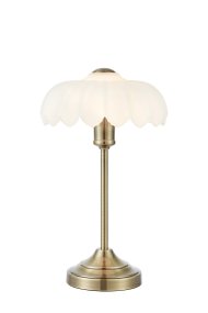 Kurage 43cm Antik messing/hvid Fra Markslöjd - Bordlampe i klassisk stil med fod i antik messingfinish og dekorativ sk&aelig;rm i hvid opalglas.