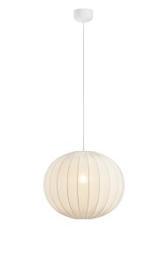Solia Ø50 Hvid loftslampe Fra Markslöjd - Solia er en elegant pendellampe med en bl&oslash;d, rund form og et stilfuldt skandinavisk udtryk.