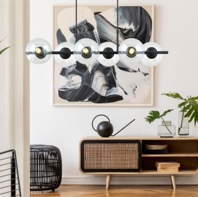 Rory 95cm Gennemsigtig loftslampe Fra Emibig Lighting - Det bliver et klart blikfang og giver rummet en unik karakter.