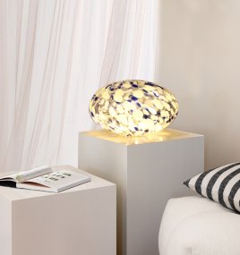 Sten 15cm Blå/Hvid Fra Pixie Design - Stenlampen fra Pixie Design har et smukt design med en marmoreret overflade i bl&aring;t.