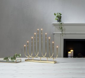 Novum Messing Fra Star Trading - Novum gl&aelig;der sig smukt og spreder en sk&oslash;n julef&oslash;lelse.