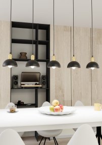 Moto 116cm Sort Fra Emibig Lighting - &ndash; Moto skaber en unik atmosf&aelig;re og et stilfuldt kontrastelement i rummet.