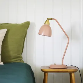 Urban 45cm Lyserød skrivebordslampe Fra Superliving - Med Urban får du en lampe, der ikke kun lyser op i dit rum, men også; din indretning!