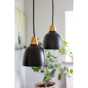 Urban Mini Ø15 Sort loftslampe Fra Superliving - Urban Mini er den perfekte l&oslash;sning til dem, der leder efter kompakt, men elegant belysning.