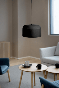 Urban Ø25 Sort loftslampe Fra Airam - i sort farve, tekstilsnor.