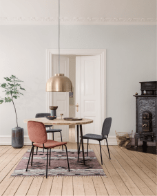 Bowl Ø50 Messing loftslampe Fra House Doctor - Hæng den over spisebordet, i køkkenet, i stuen eller i soveværelset.