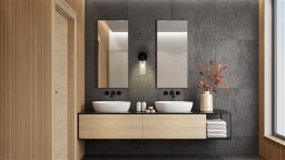 Imperial 22cm Sort badeværelseslampe Fra Searchlight - Kombinationen af matsort metal og riflet glas giver rummet en følelse af moderne luksus.