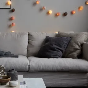 Irislights Blush 20-lights Flerfarvet Fra Irislights - Kuglerne spreder en behagelig gl&oslash;d, n&aring;r k&aelig;den er t&aelig;ndt, og den kan placeres p&aring; mange forskellige m&aring;der for at skabe variation!