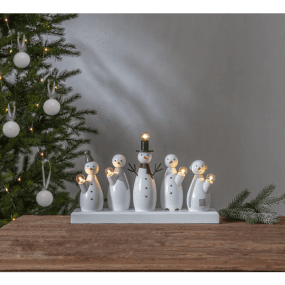 Snowman Hvid Fra Star Trading - Placer den i et vindue, p&aring; en hylde eller og p&aring; en sk&aelig;nk.