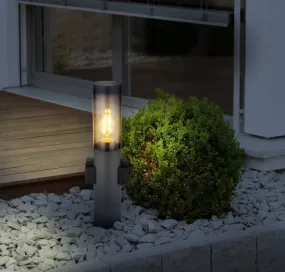 Boston 45cm Antracit pullerter Fra Globo Lighting - Tillverkad i rostfritt st&aring;l med en r&ouml;kf&auml;rgad plastsk&auml;rm ger den ett mjukt och behagligt ljus.