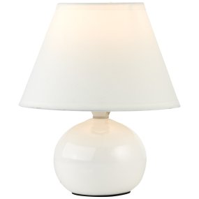 Primo 23cm Hvid bordlampe Fra Brilliant - Lampen har en praktisk afbryder på ledningen.
