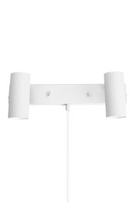 Hubble Hvid læselampe Fra Globen Lighting - Væglampen Hubble er en moderne væglampe med to rørformede og riflede skærme af metal.