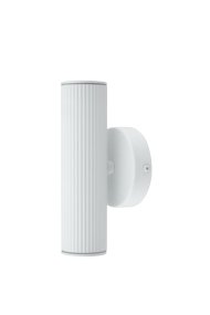 Hubble Hvid udendørslampe Fra Globen Lighting - Hubble er en stilfuld v&aelig;glampe i hvid, der spreder lyset b&aring;de op og ned og skaber et smukt lysspil mod v&aelig;ggen.