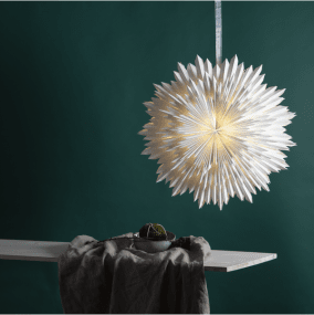 Ice Ø70 Hvid Fra Star Trading - Omridset er lidt ru for en mere vinterlig f&oslash;lelse.