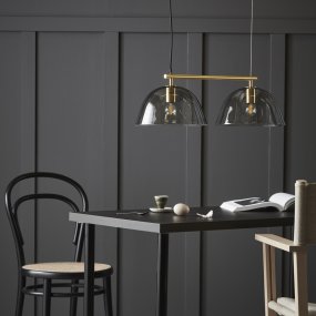 Wendo 70cm Messing loftslampe Fra CO Bankeryd - Wendo loftlampen passer perfekt over rektangulære spiseborde, da lampen giver godt lys samtidig med, at den skaber karakter i rummet.