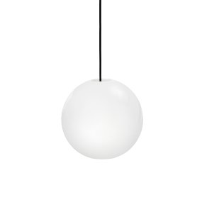 Cafè Ø20 Opal loftslampe Fra Dyberg Larsen - Dette giver et smukt lys, der lyser både over et bord, i et hjørne, ved sengen eller i et hyggehjørne.
