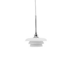 Ava Ø20 Opal loftslampe Fra Dyberg Larsen - Giv dit hjem et stilfuldt præg med den smukke Ava loftpendel fra Dyberg Larsen, en lampe med dansk design, der kombinerer enkelhed og elegance.
