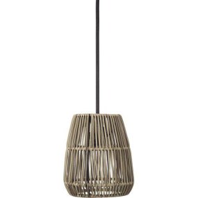 Saigon Ø18 Natur loftslampe Fra PR Home - Polyrattan er et bæredygtigt materiale, en erstatning for naturlig rattan.