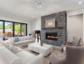 London Ø38 Chrom plafond Fra Globo Lighting - London &auml;r en elegant plafond i krom med dekorativa prismor.