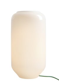Flask 36cm Hvid/grøn bordlampe Fra Artera - Den høje, afrundede opalglasskærm spreder et blødt og behageligt lys, der skaber en varm og indbydende atmosfære.
