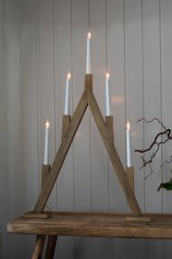 Bjurfors Brun plet Fra Markslöjd - Placer den i vinduet eller p&aring; sk&aelig;nken i stuen og skab en smuk julestemning.