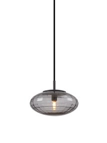 Mesh Ø20 Røg loftslampe Fra Halo Design - Mesh har et gitter af ribber i det h&aring;ndbl&aelig;ste glas, som giver synlighed til geometrien af dets design.