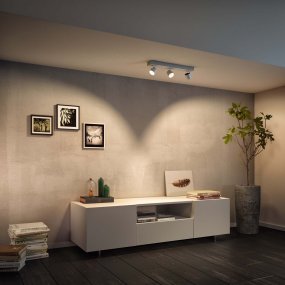 Star 3 Hvid spotlight Fra Philips - Med Philips WarmGlow LED-spotlights kan du jævnt dæmpe til rød lysstyrke &ndash; fra funktionel belysning med masser af lys til et hyggeligt og imødekommende varmt skær.