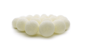 Irislights Butter Yellow 35-lights Cremet hvid Fra Irislights - Skab en hyggelig og dekorativ atmosf&aelig;re med denne lysk&aelig;de fra Irislights.