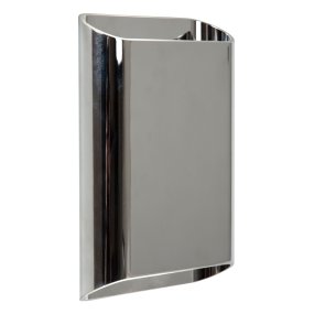 Atila II Krom badeværelseslampe Fra Lucide - Atila er en stilfuld badev&aelig;relsesv&aelig;glampe lavet af aluminium i en forkromet finish, der giver et sofistikeret og moderne udtryk.