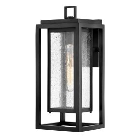 Republic 40cm Sort Fra Elstead Lighting - Republic er IP44-klassificeret til udend&oslash;rs brug og er velegnet til f.