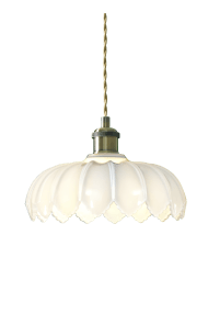 Sofia Ø25 Antik messing/hvid vindueslampe Fra Aneta Lighting - Sofia vindueslampen i romantisk vintagestil er en flot indretningsdetalje, der fungerer lige godt i klassiske, landlige og moderne hjem.