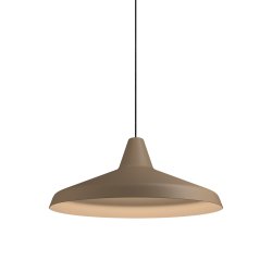 Titan Ø40 Sand struktur loftslampe Fra Belid - Titan ä er en grafisk stilren pendel med en enkel og tydelig form, som har sin inspiration i gamle skomagerlamper.