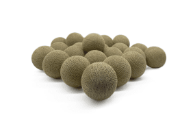 Irislights Sand Beige 35-lights Sand Fra Irislights - Skab en hyggelig og dekorativ atmosf&aelig;re med denne lysk&aelig;de med kugler i m&oslash;rk beige fra Irislights.