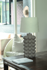 Bubbles 50cm Greige lampefod Fra Hallbergs - Bubbles er en moderne keramisk lampefod.