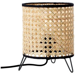 Wiley 20cm Natur bordlampe Fra Brilliant - Rattanskærmen skaber en varm og hyggelig atmosfære i rummet.