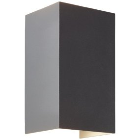 Hilly Mørkegrå udendørslampe Fra Brilliant - Udendørs væglampen Hilly giver både praktisk og dekorativ belysning til husets facade.