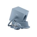 Square 1 with 30W Dual USBC & Magnetic base, 3m Blå Fra Avolt - Strømskinne fra Avolt med et stilfuldt design med en lang PVC-ledning, en terning lavet af genbrugsplast og en magnetisk plade i bunden, så den kan hænges på væggen.