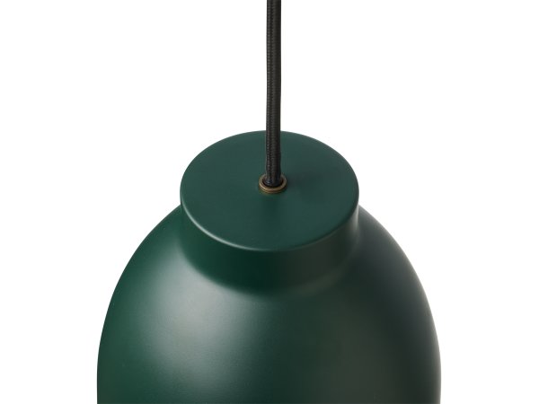 Object Ø16 Grøn loftslampe Fra Halo Design - Object er et alsidigt og elegant valg til dig, der s&oslash;ger en kombination af funktionalitet og &aelig;stetik i dit interi&oslash;r.