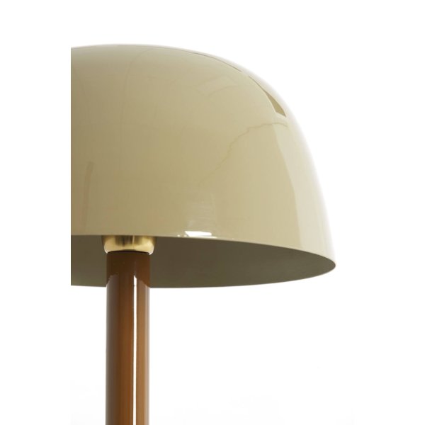 Marivet 48cm Brun bordlampe Fra Light & Living - Den minimalistiske form og den skinnende overflade giver et moderne og elegant indtryk, der passer lige s&aring; godt i stuen som p&aring; skrivebordet eller natbordet.