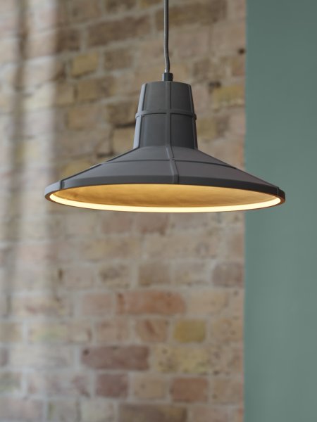 Concrete Sala Ø32 Grå loftslampe Fra Ledvance - Concrete Sim er et rustikt vedhæng med et design af høj kvalitet.