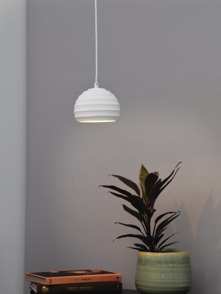 Zoom billede af Plaster Cup Ø16 Hvid loftslampe Fra Osram - Plaster Cube er et minimalistisk vedh&aelig;ng med design af h&oslash;j kvalitet.