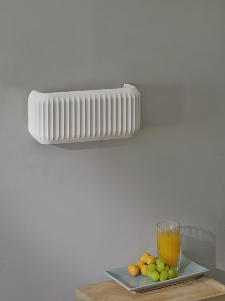 Plaster Routes 33cm Hvid væglampe Fra Ledvance - Plaster Routes &auml;r en modern v&auml;gglampa gjord av gips.