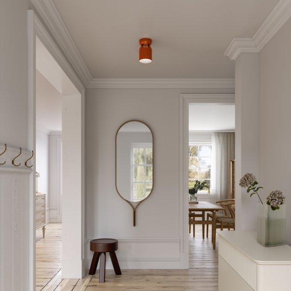 Zoom billede af Lennon Ø13 Orange plafond Fra CO Bankeryd - Lennon er en stilfuld og kompakt metalpalafond med en m&oslash;rk, orange farve, der giver et harmonisk udtryk.