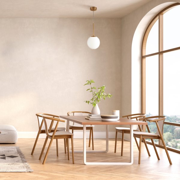 Basic form Ø18 Guld loftslampe Fra Maytoni - Med sin bløde opalglaskugle og et smalt metallisk armatur i guldfinish giver lampen et smukt og behageligt lys, der passer perfekt i både moderne og klassiske indretningsstile.