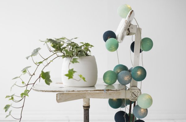 Irislights Cool Mint 20-lights Blå Fra Irislights - Produktet er h&aring;ndlavet, og variationer i farve, form og st&oslash;rrelse kan forekomme.