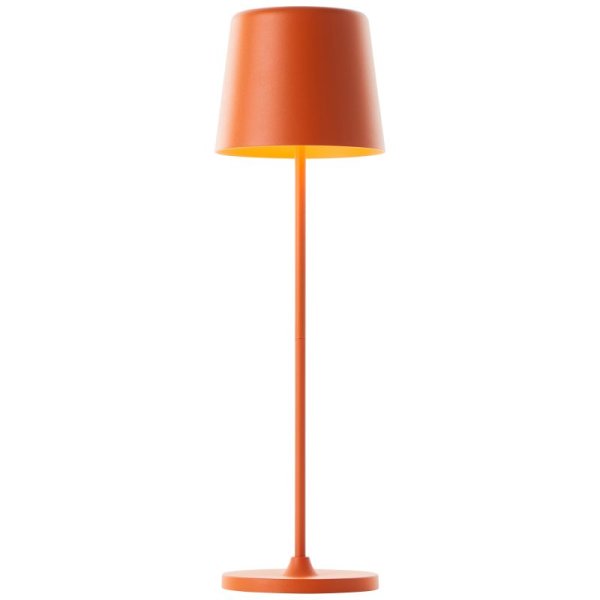 Kaami 37cm Orange bærbar Fra Brilliant - Med sin h&oslash;je IP44-klassificering er den vejrbestandig og perfekt til b&aring;de udend&oslash;rs og indend&oslash;rs brug.
